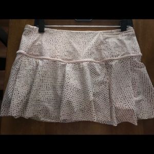 Lululemon Hit Your Stride skirt, size 8 regular